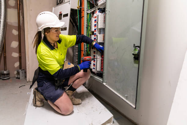Best Electrical Outlet Repair  in Englewood, NJ